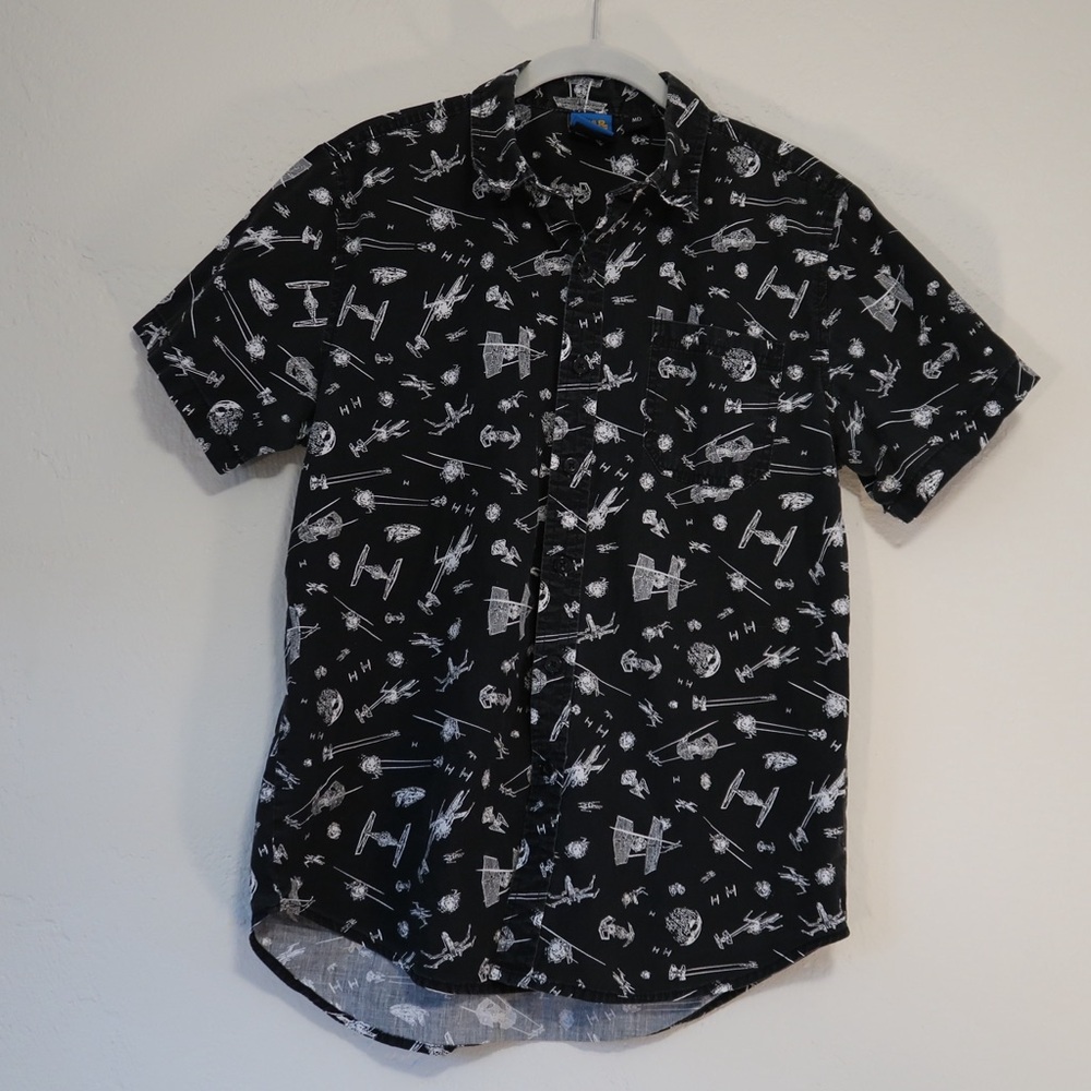 Star Wars: Space Ship Button-Up - Size Medium - Picture 4 of 7